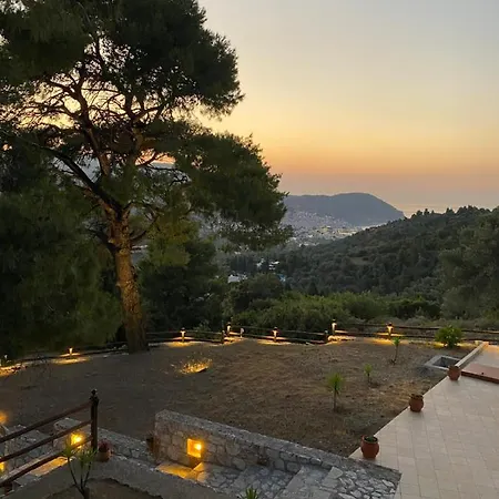 Evelyn Appartamento Stafylos