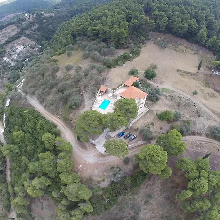 Evelyn Apartment Stafylos