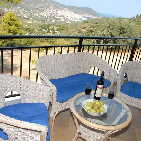 Apartment Evelyn Stafylos
